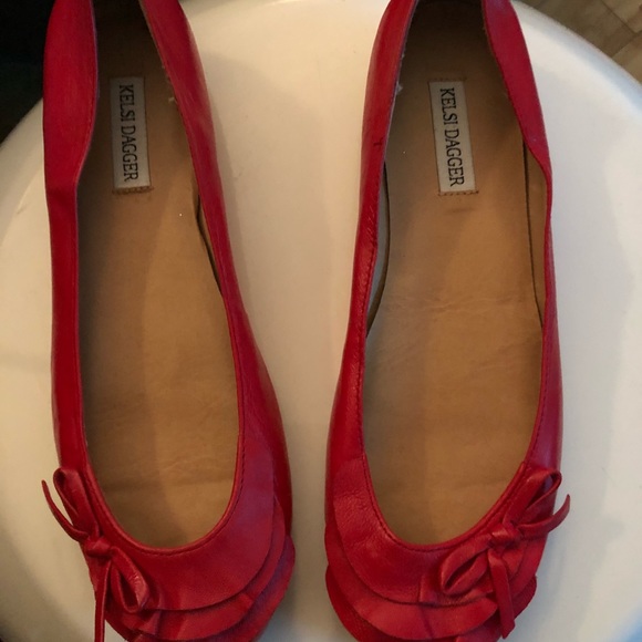 Kelsi Dagger Shoes - Women’s flats 8,5